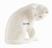 Siddende hvid kat, Royal Copenhagen figur