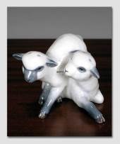To legende Lam, Royal Copenhagen figur