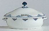 Princess, Blue, Dish with cover, capacity 100 cl, produced by Royal Copenhagen