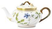 Flora Danica tekande indhold 100 cl, produceret af Royal Copenhagen