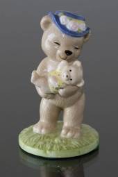 Annual Teddy Bear figurine, Victoria