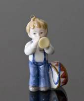 Børnenes Jul, Figur ornament, dreng med tomme og trompet