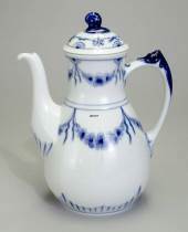 Empire tableware, Coffee pot, capacity 150 cl.