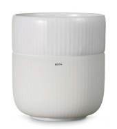 Contrast mug, pearl, produced by Royal Copenhagen, capacity 25 cl.
