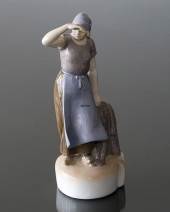 Woman with fishing net, Bing & Grondahl figurine