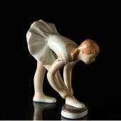 Ballet girl, Bing & Grondahl figurine