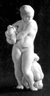 Woman, standing, Bing & Grondahl figurine no. 4031