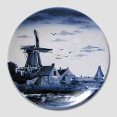 Plate,