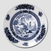 Chinese motif plate