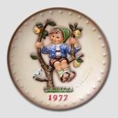 Hummel Yearplate
