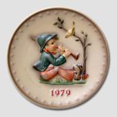 Hummel Yearplate