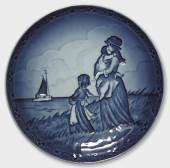 1989 Royal Copenhagen Mor og Barn platte