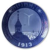 1913 Royal Copenhagen Christmas plate