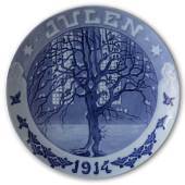 1914 Royal Copenhagen Christmas plate