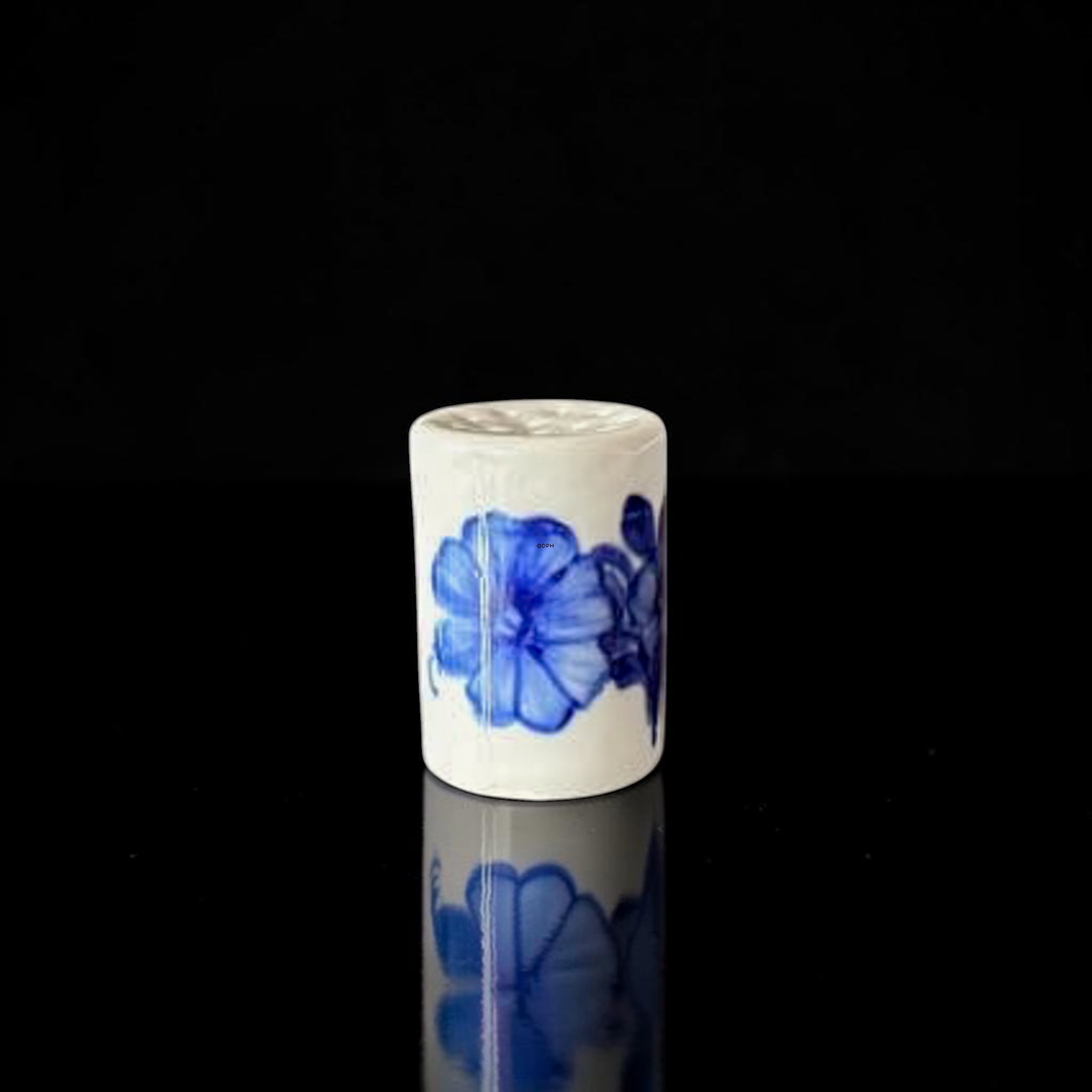 Blue Flower braided, pepper pot no. 10/8053, Royal Copenhagen