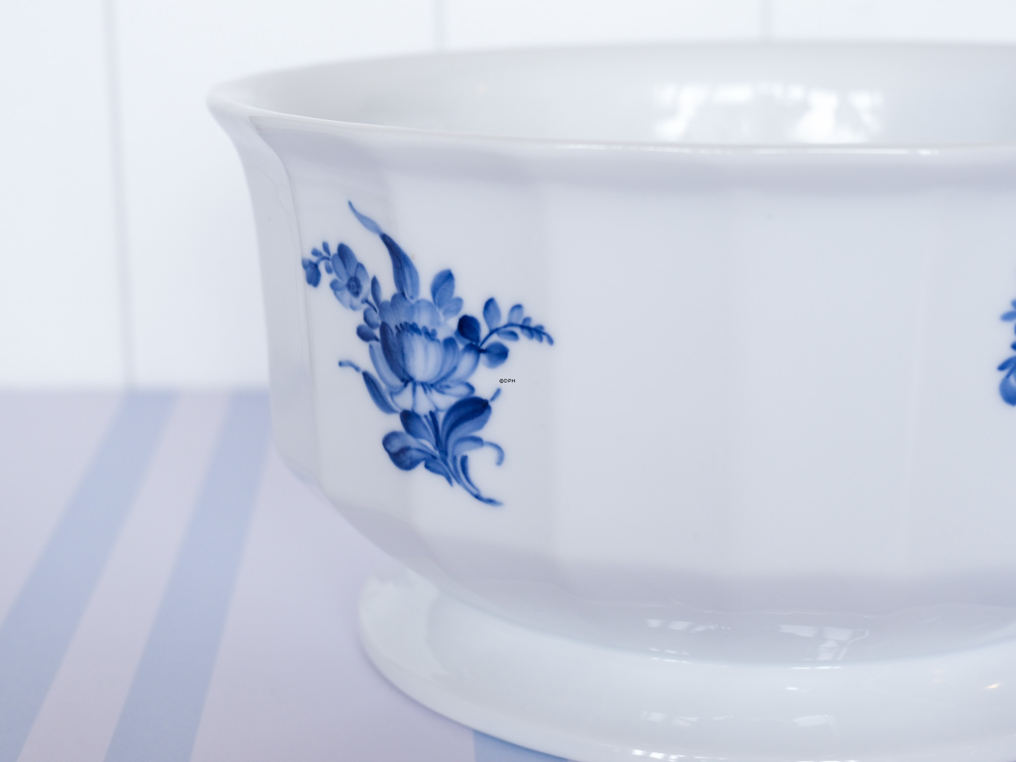 Blue Flower, angular, large bowl / punch bowl no. 10/855, Royal Copenhagen