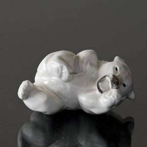 White Polar Bear cub rolling figurine, Royal Copenhagen no. 21432 | No. 1003232 | Alt. R21432 | DPH Trading