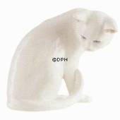 White Cat sitting, Royal Copenhagen figurine