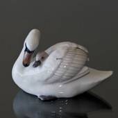 Swan with cygnets, Royal Copenhagen figurine