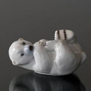Polar Bear Cub Lying down sleepy, Bing & Grondahl figurine no. 2538 | No. 1020538 | Alt. B2538 | DPH Trading