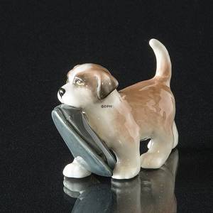 St. Bernard dog, Royal Copenhagen dog figurine | No. 1020744 | Alt. 1020744 | DPH Trading