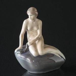 The little mermaid, Royal Copenhagen figurine no. 5689 | No. 1021159 | Alt. R5689 | DPH Trading