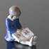 First book girl reading a book, Bing & grondahl figurine no. 2247 | No. 1021467 | Alt. B2247 | DPH Trading