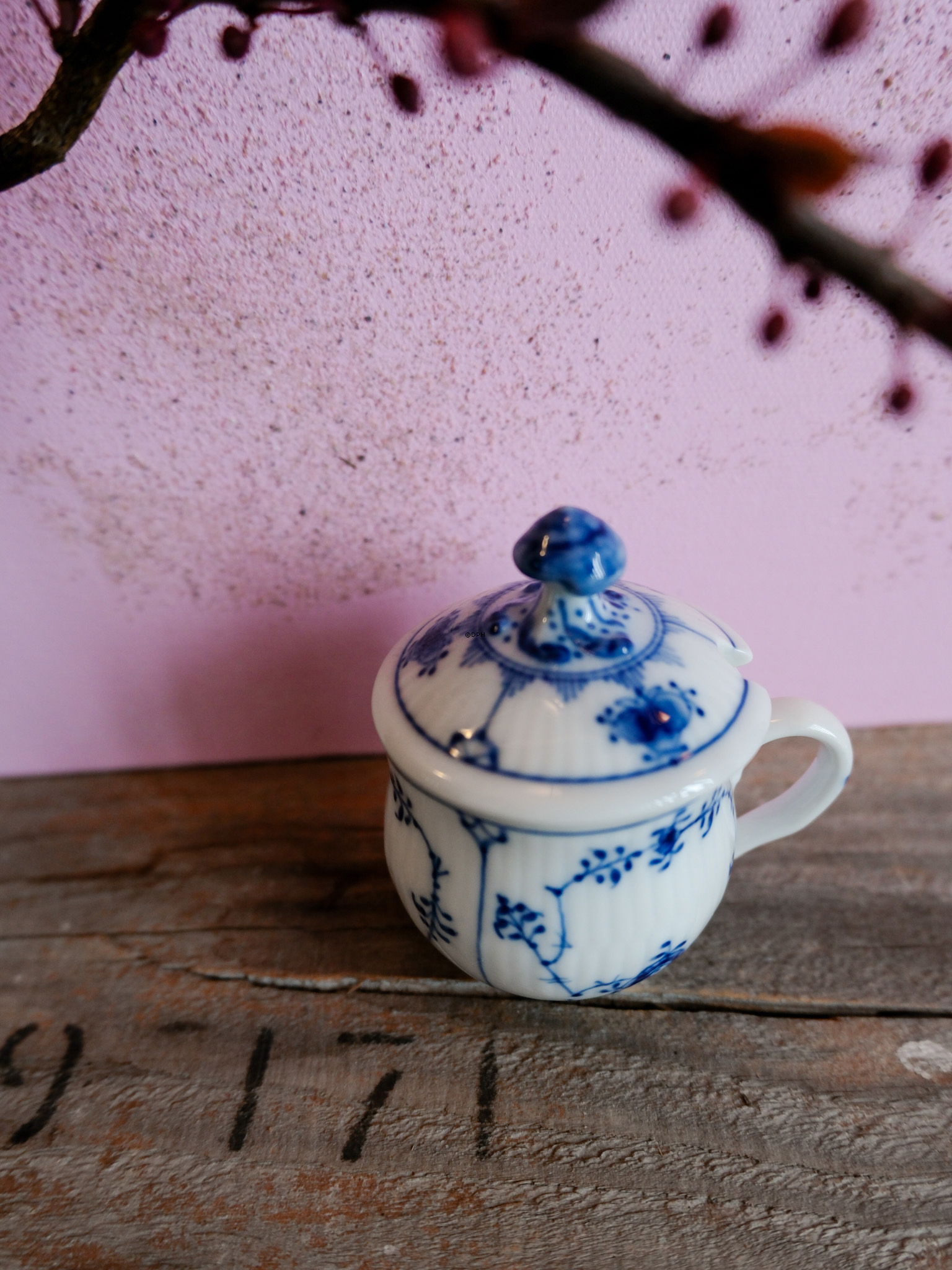 Blue Fluted, Plain, Mustard Pot with Cover no. 1/2364 or 198, Royal Copenhagen