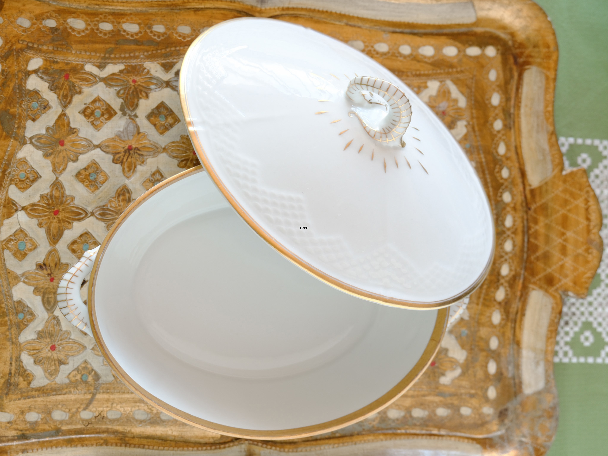 Bing & Grondahl Hartmann Oval dish with lid no. 5 or 511