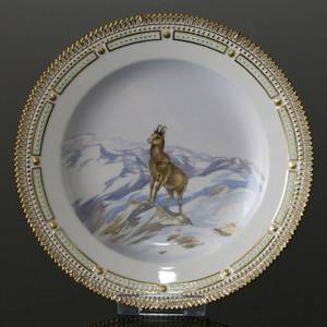 Fauna Danica plate with goat-antilope, Royal Copenhagen | No. 1141624-16 | DPH Trading