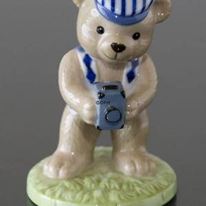 Victor 2002 Annual Teddy Bear figurine, Bing & Grondahl | Year 2002 | No. 1244346 | Alt. 1244346 | DPH Trading