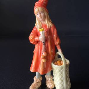 Brita Carl Larsson Figurine, Standing girl with star candle and basket with apples, Royal Copenhagen figurine | No. 1249001 | DPH Trading