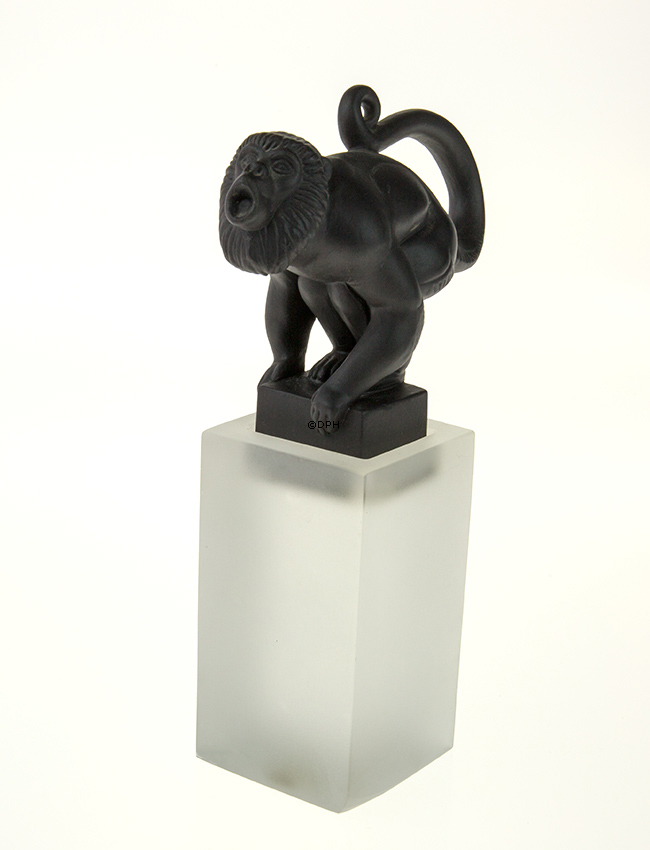 Black Howler Monkey, Royal Copenhagen monkey figurine no. 067