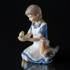 Girl with hen, Royal Copenhagen figurine | No. 1249437 | Alt. R437 | DPH Trading