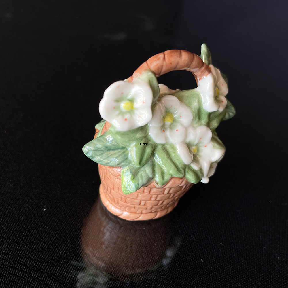 Figurine Ornament 2008, Basket with Christmas Roses