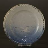 Seagull with gold, flat plate 18 cm full lace, Bing & Grondahl - Royal Cope...