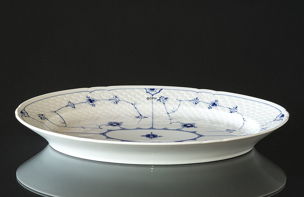 Blue traditional Oval Dish 33 cm, Blue Fluted Bing & Grondahl no. 16 eller 316