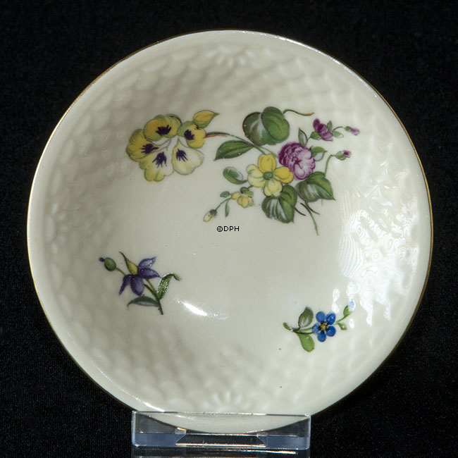 Bing & Groendahl Saxon Flower Small Dish, Assorted Floral Motifs, no. 30