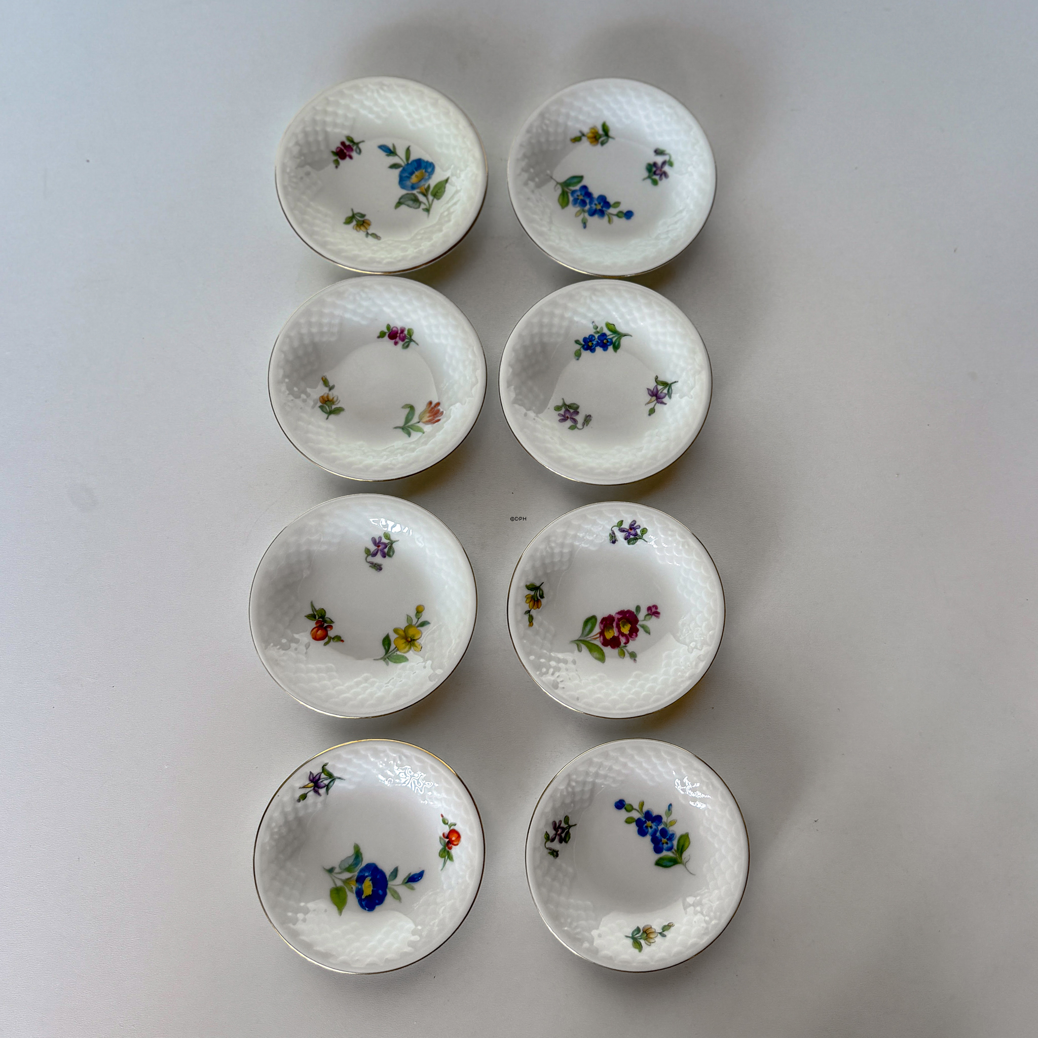 Bing & Groendahl Saxon Flower Small Dish, Assorted Floral Motifs, no. 30