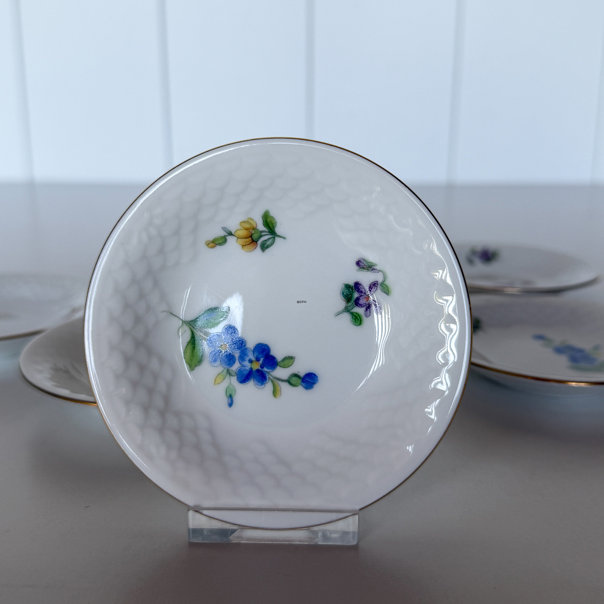 Bing & Groendahl Saxon Flower Small Dish, Assorted Floral Motifs, no. 30