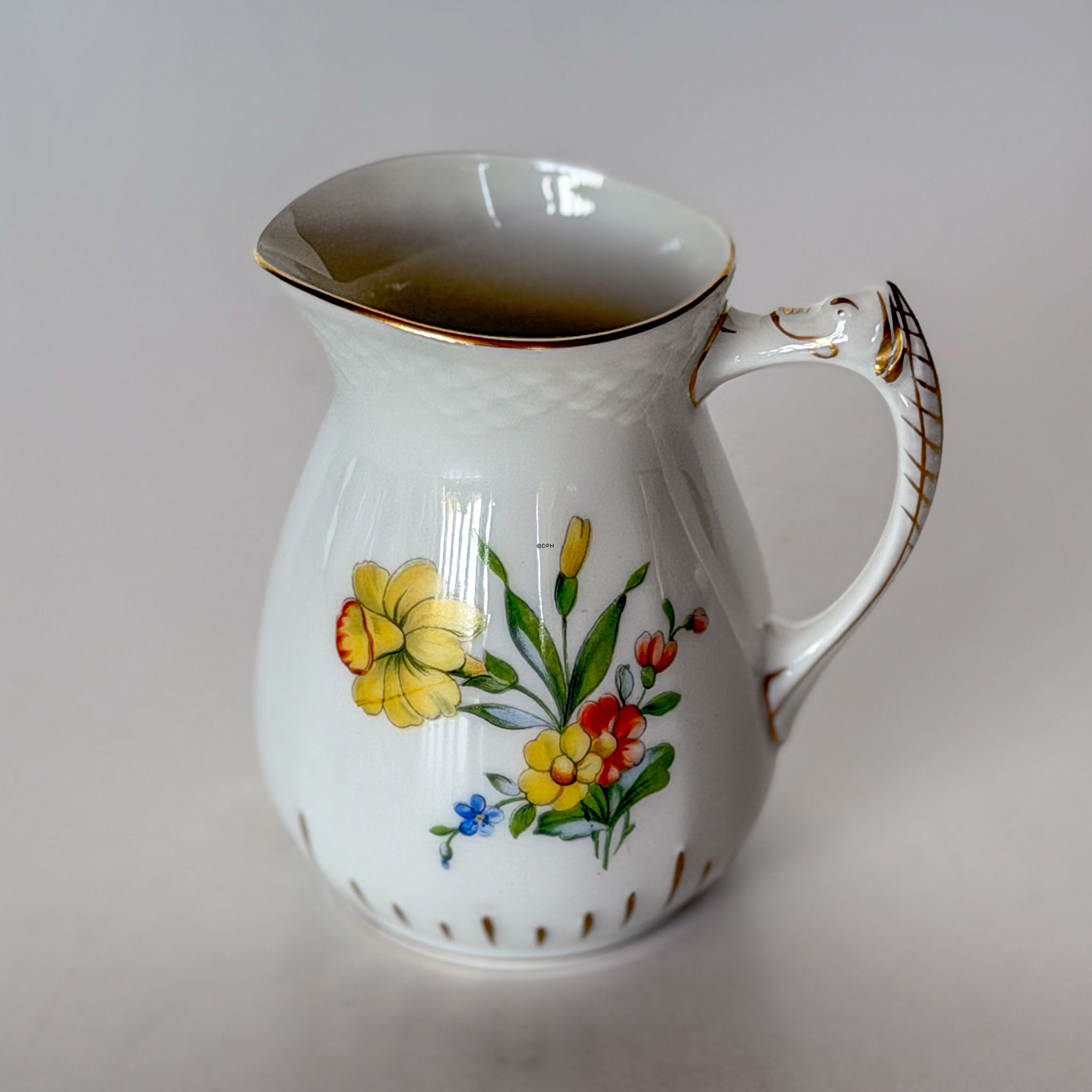 Bing & Groendahl Saxon Flower Creamer no. 189