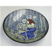 Michael Andersen & Son Large Dish with woman spinning flax No. 4106-2
