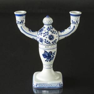 Royal Copenhagen/Aluminia Tranquebar, blue, Two Armed Candleholder (See damage on pictures) | No. 3037-919 | DPH Trading