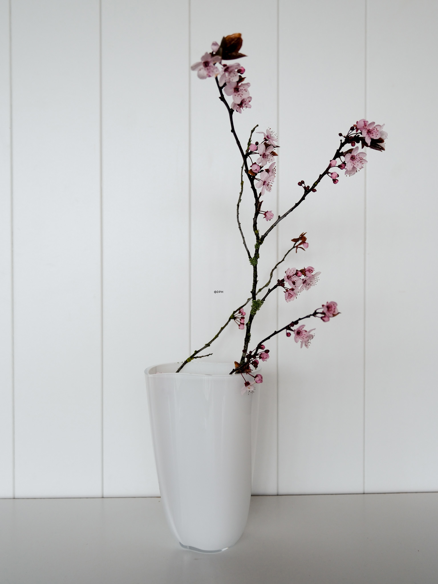 Holmegaard Duet vase, Opal white