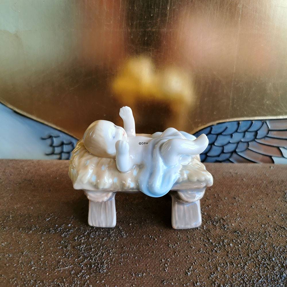 Nativity Scene, Baby Jesus in his crib, Royal Copenhagen | No. 5021021 | DPH Trading
