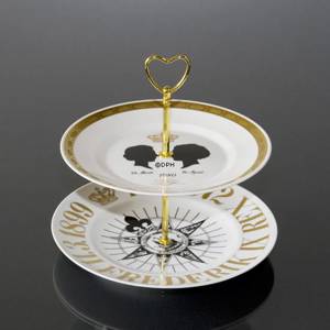 Complete centerpiece 2-layer, consisting of showed plates, fittings, etc. | No. 8910 | Alt. 891 | DPH Trading