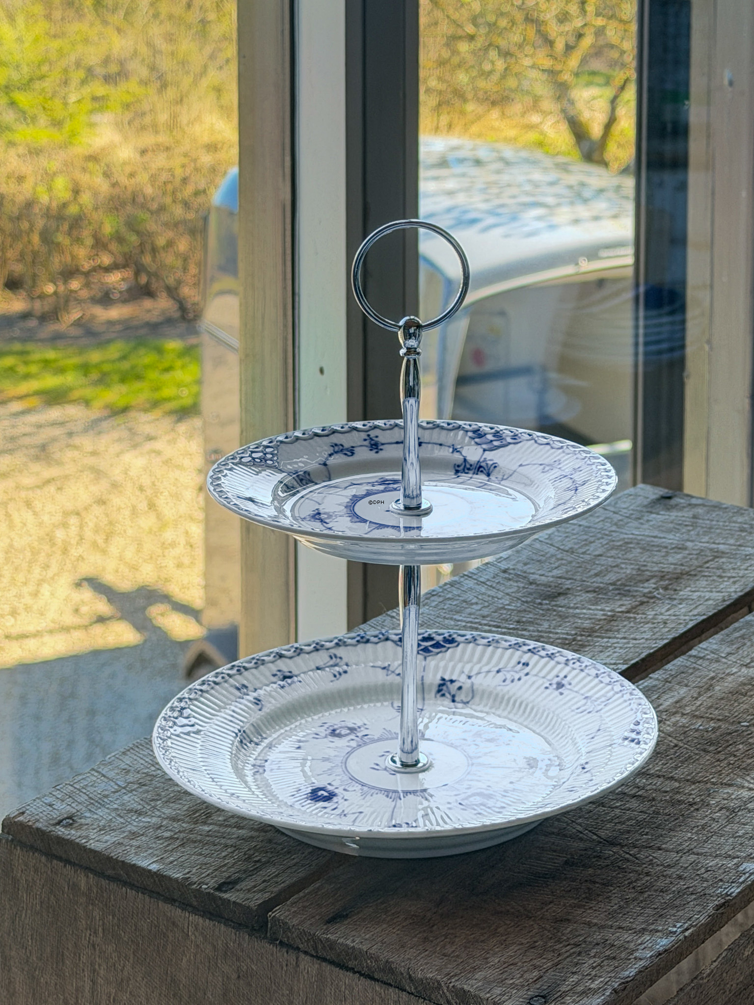 Royal Copenhagen Blue Fluted Half Lace 2-tier cake stand