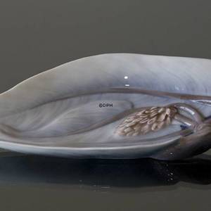 Bowl with Waterlily for seafood, Bing & Grondahl Art Nouveau No. 1169 | No. B1169 | DPH Trading