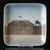 Dish with Amalienborg, Bing & Grondahl No. 1300-6530