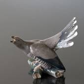 Cuckoo sitting on branch screeching, Bing & Grondahl bird figurine no. 1020...